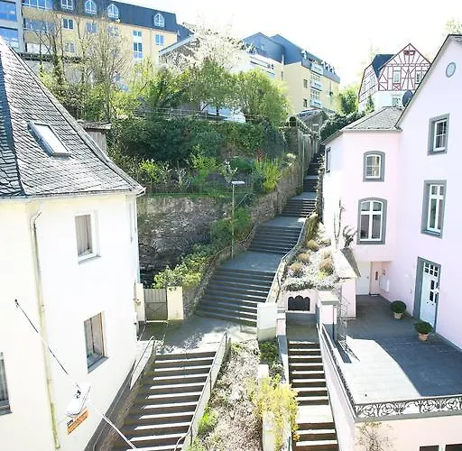 מלון Alte Thorschenke 3*