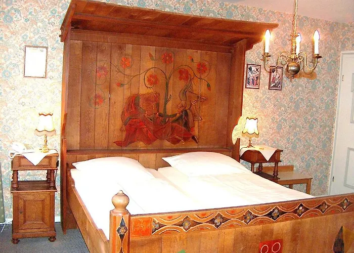 Alte Thorschenke ホテル 3*